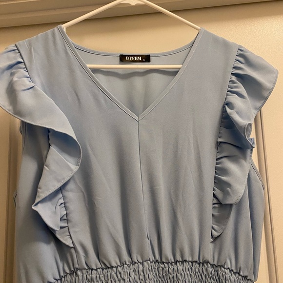 Light blue ruffle maxi dress - Picture 2 of 5